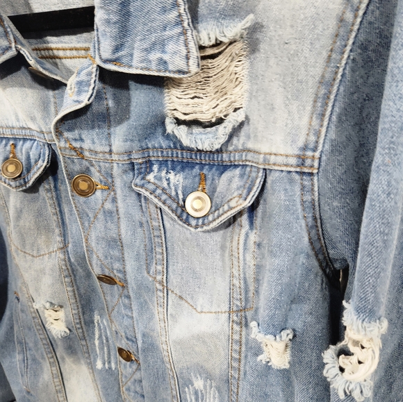 Distressed Denim Jacket - Picture 3 of 9